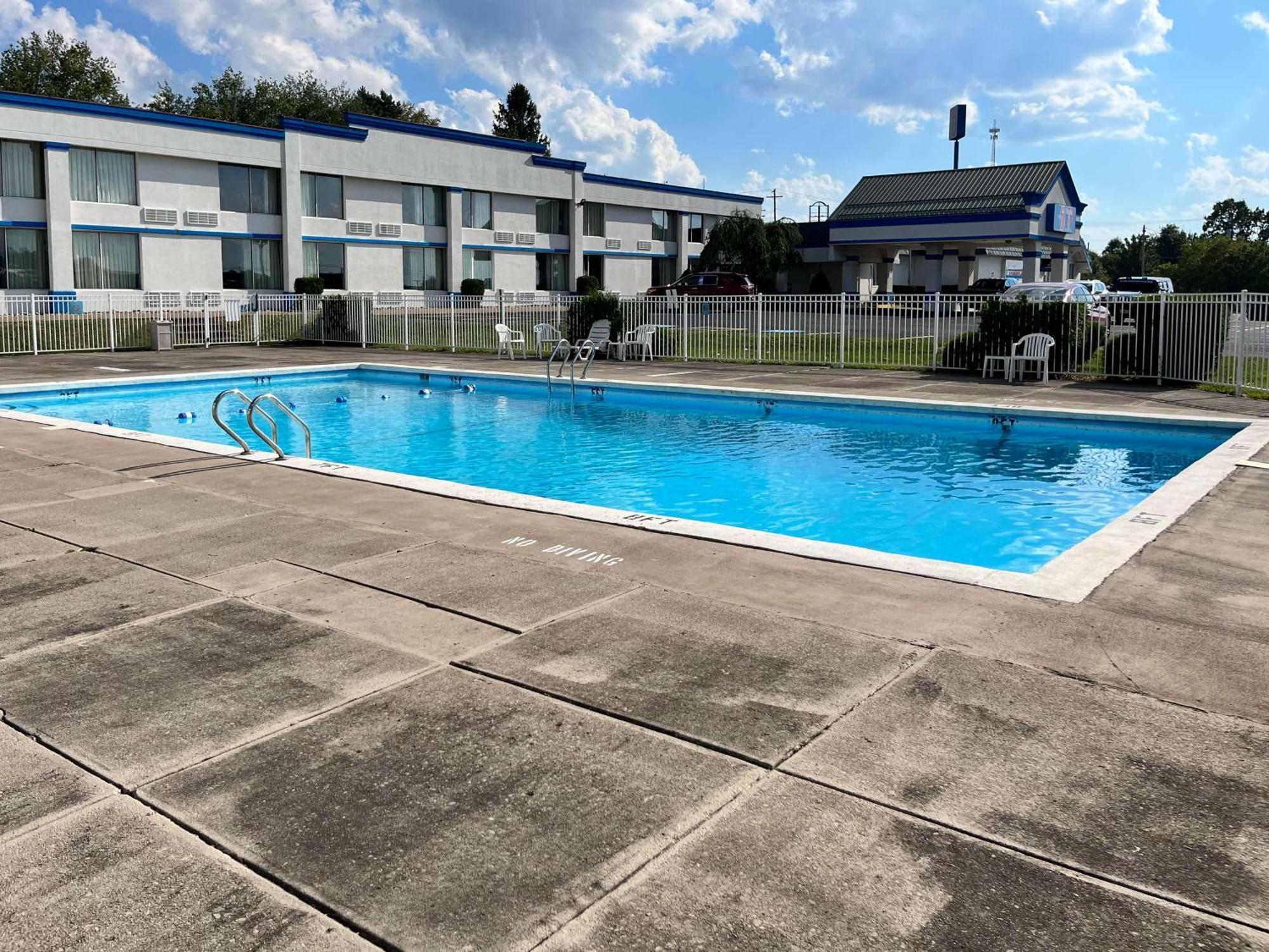 Studio 6 Suites Clarion, Pa Exterior photo